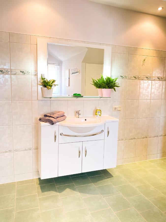 Fewo Sulzer Siedlung Erfurt Apartment Ngoại thất bức ảnh